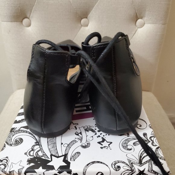 Black lace-up ballet flats - Picture 3 of 6